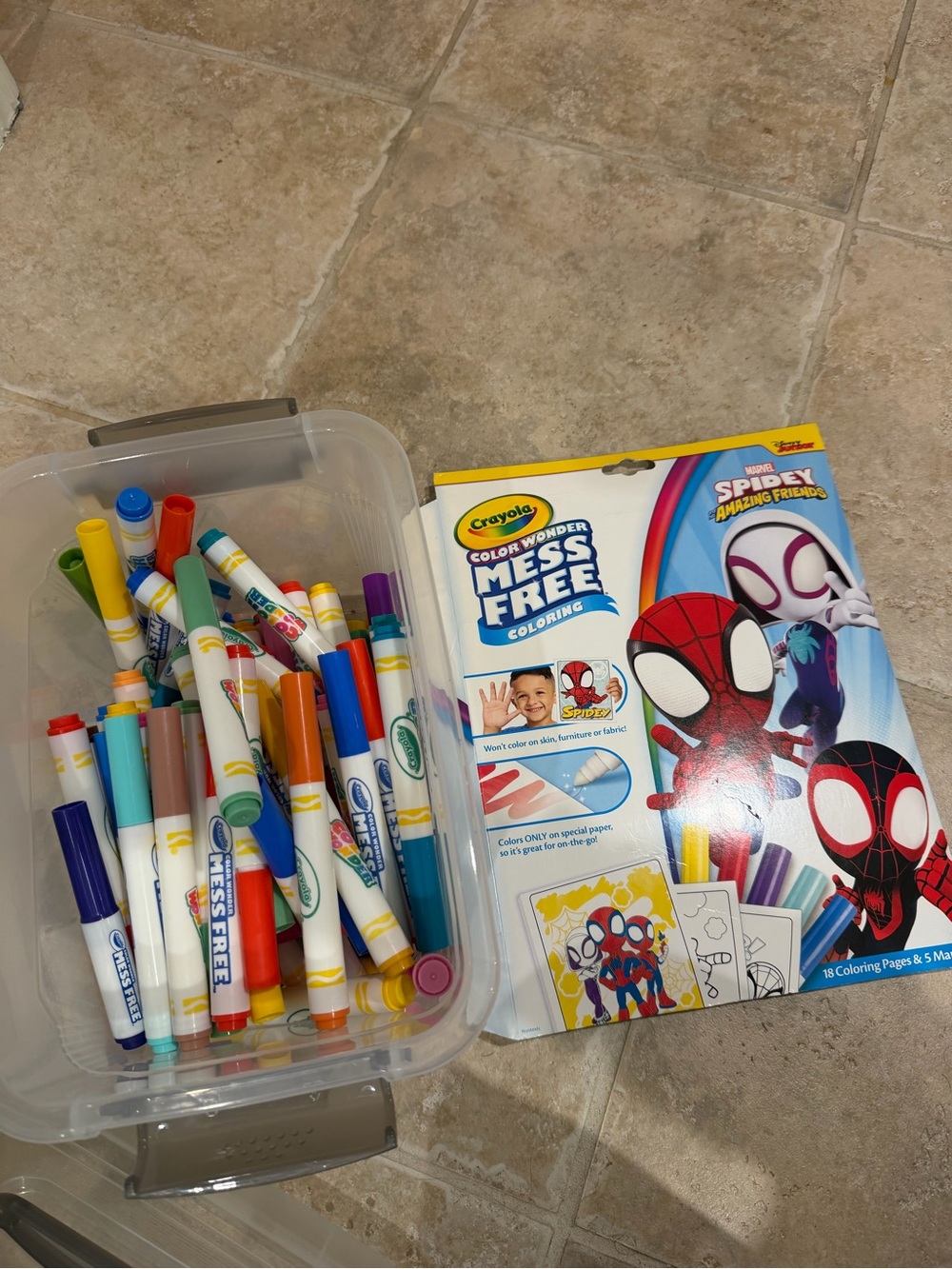 Crayola Color Wonder Mess Free Coloring Set - Multicolor